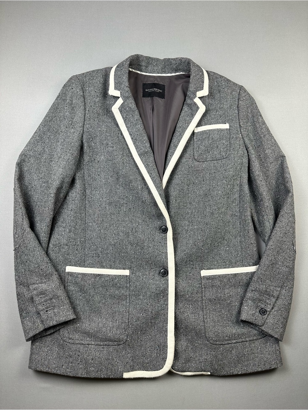 Banana Republic Wool-Blend Tailored Jacket / Blazer, 2-Button - Womens 12